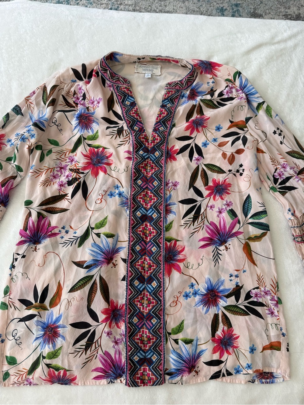Johnny Was Paris Silk Embroidered-Trim Blouse Velvet Cuffs Size XSmall D85